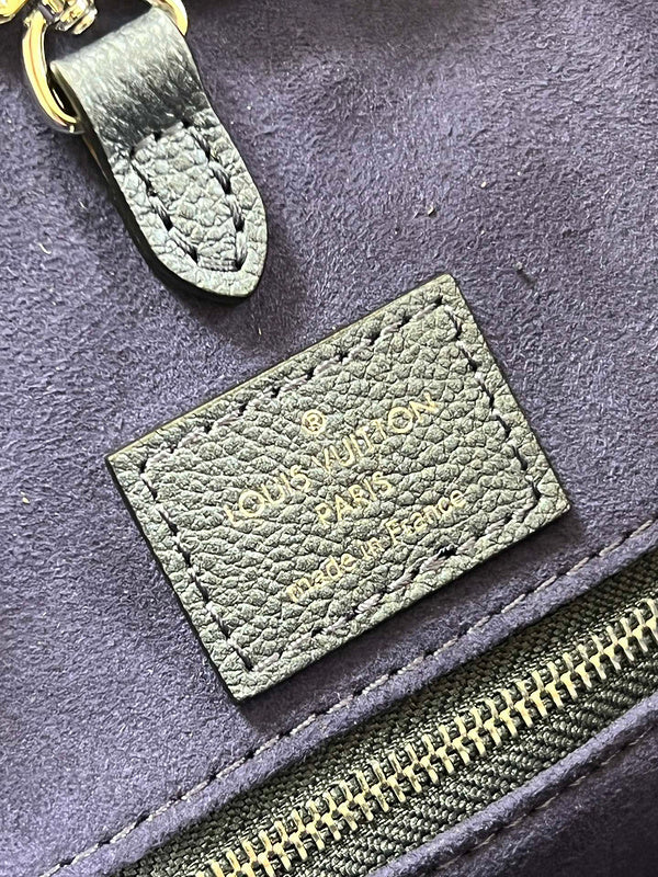 I W Fashion Lu-Vi bags - 17339