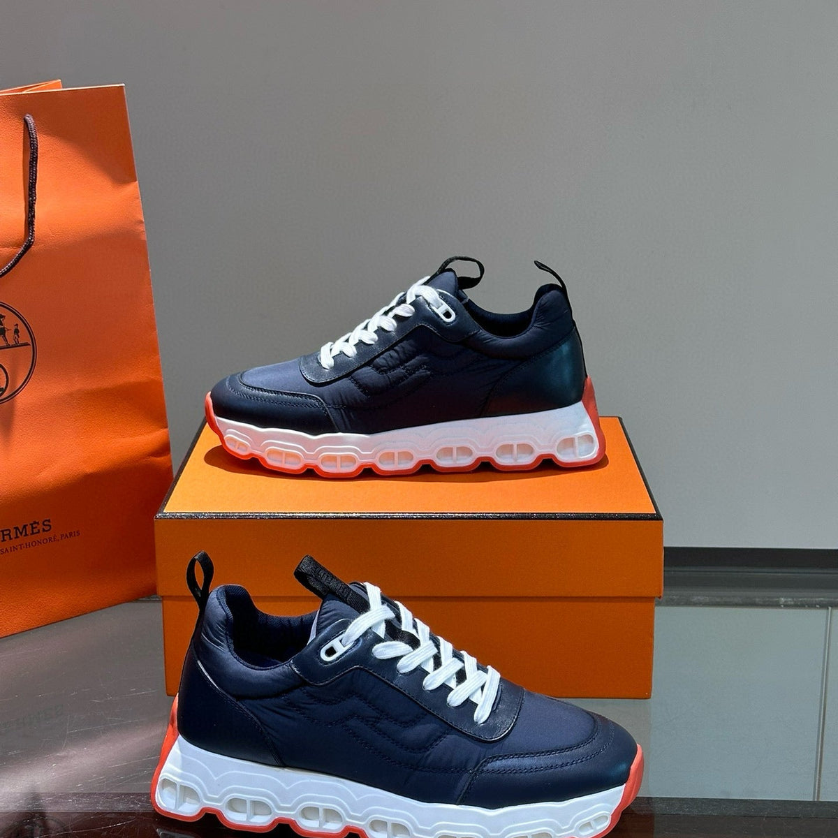 HERM IMPULSE SNEAKER