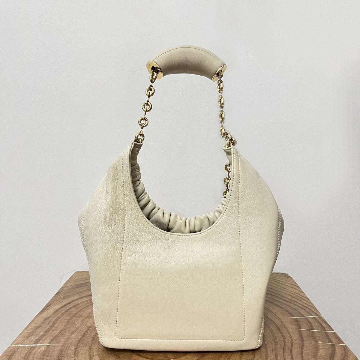 LOEW SMALL SQUEEZE BAG