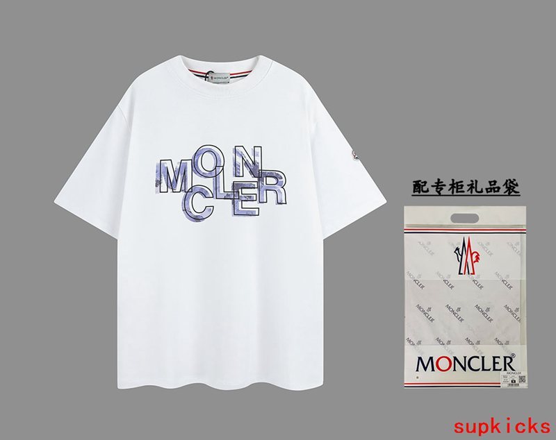 Moncler Luxury Cloth