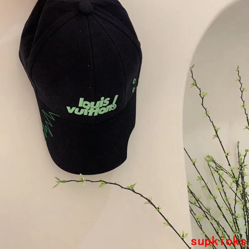 Louis Vuitton Luxury Cap
