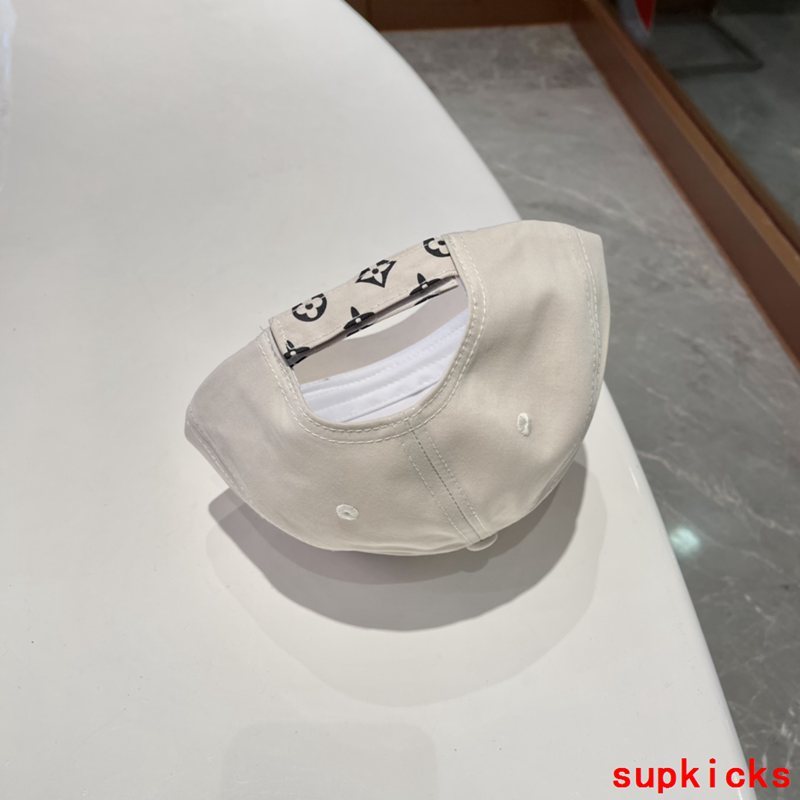 Louis Vuitton Luxury Cap
