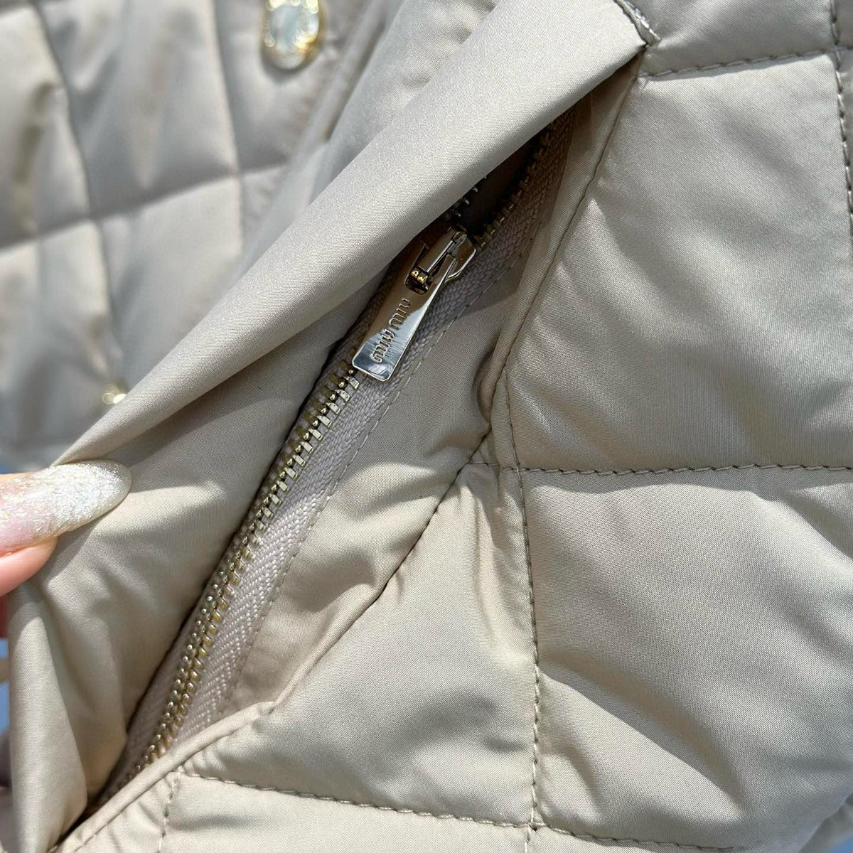 MIU M VEST