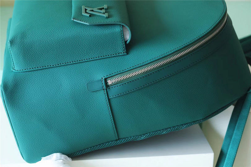 I W Fashion Lu-Vi bags - 9598