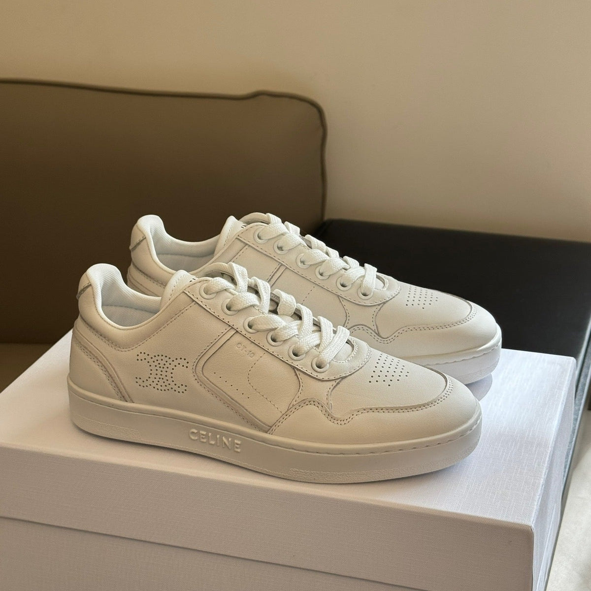 CEL SNEAKERS
