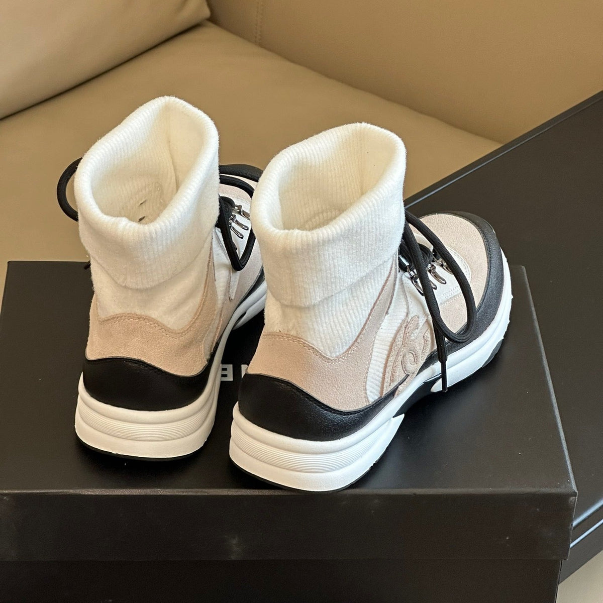CC TRAINERS