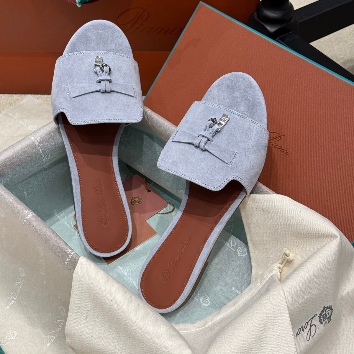 LORO P SUMMER CHARM SLIPPER