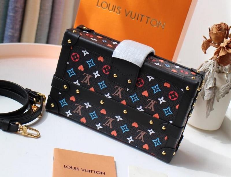 Mila's Edit - LOV Bags - 2665