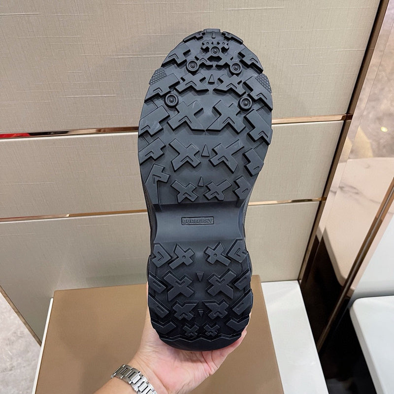 Burberry Luxury Shoes