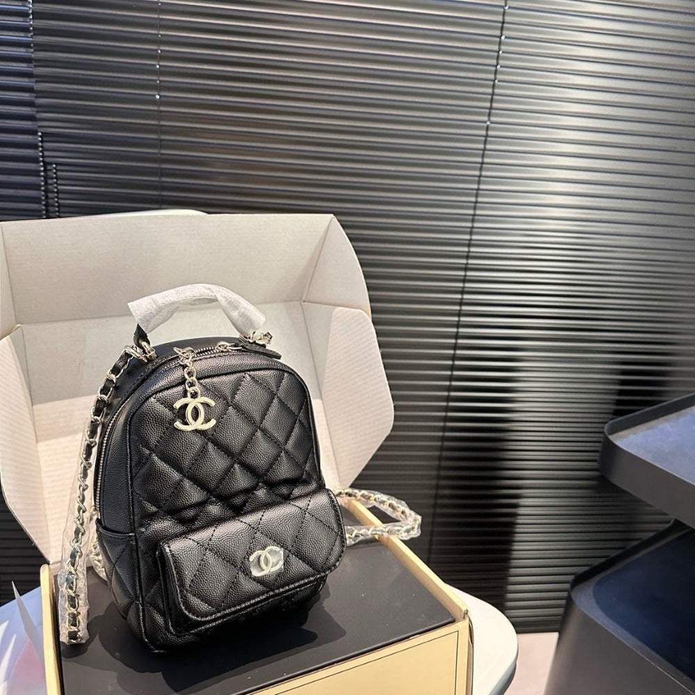 CC CLASSIC MINI BACKPACK BLACK 12CM AP3753 B06311 94305