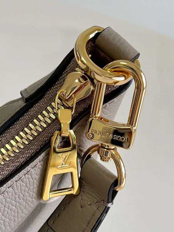 LOV2 Bags - Luxurious Bags  630