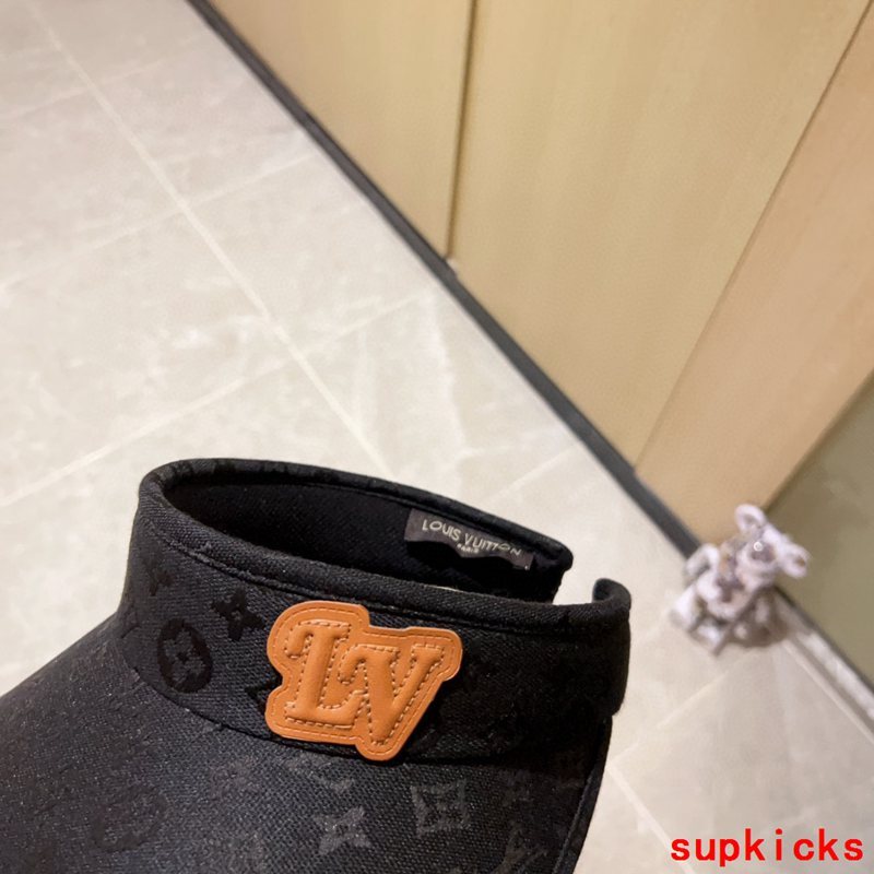 Louis Vuitton Luxury Cap