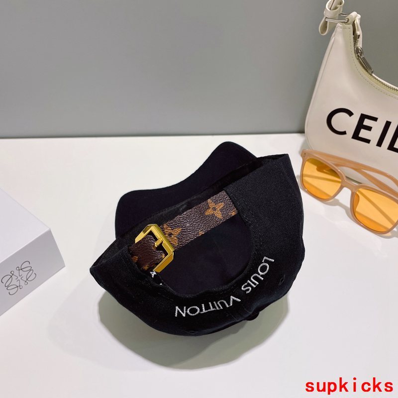 Louis Vuitton Luxury Cap