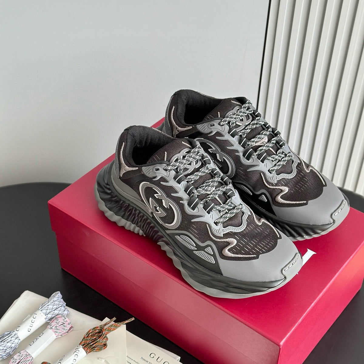 GG RIPPLE TRAINERS