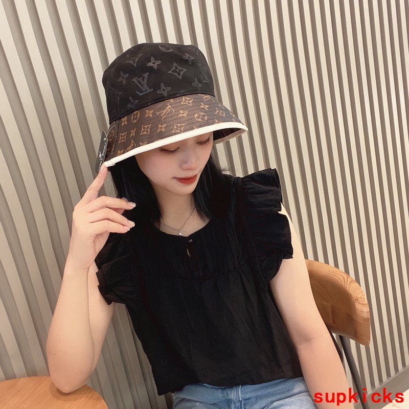 Louis Vuitton Luxury Cap