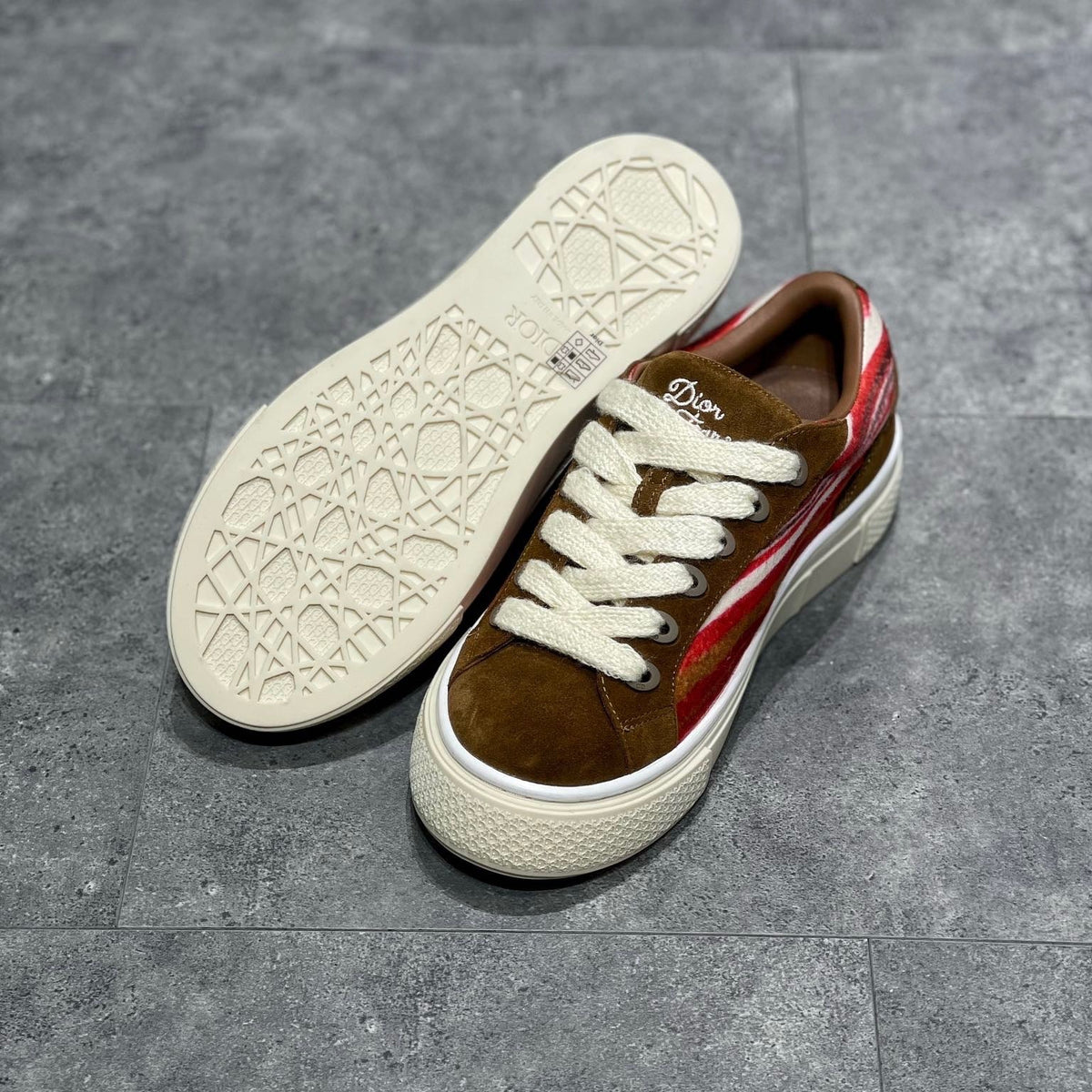 CD B33 SNEAKER