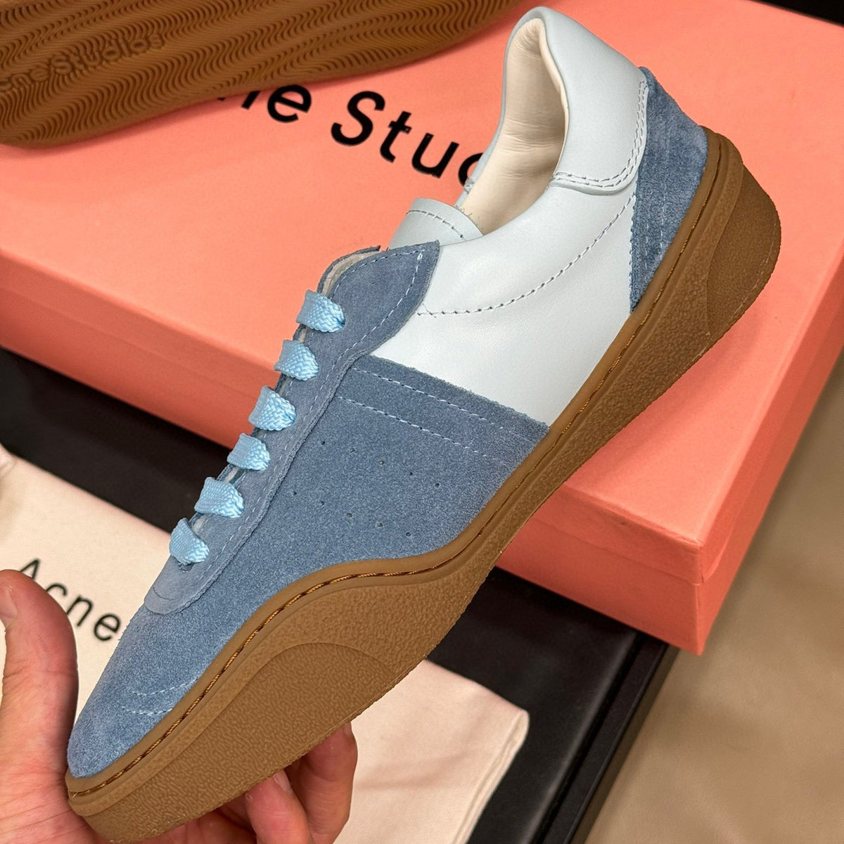 ACNE TRAINERS