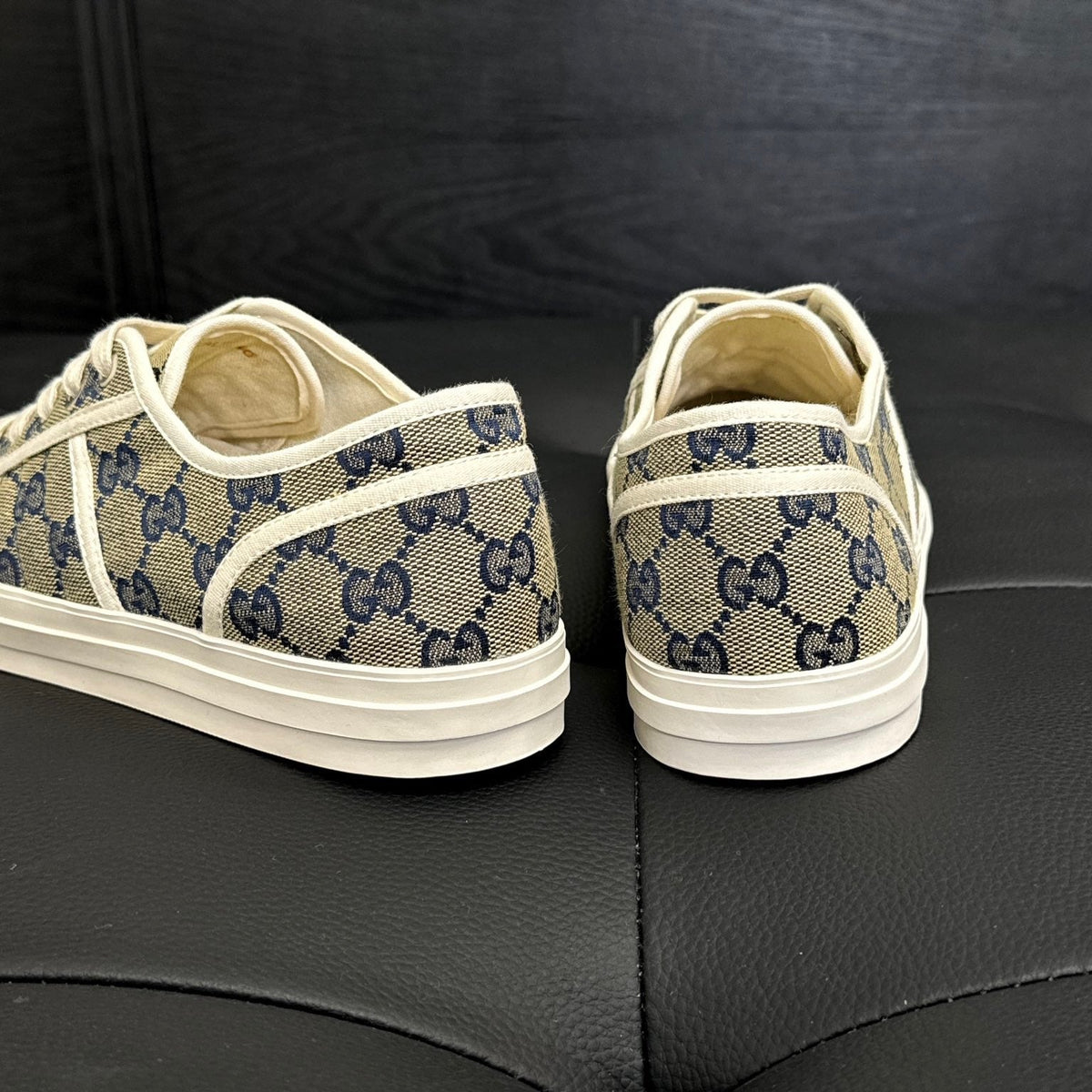 GG SNEAKERS