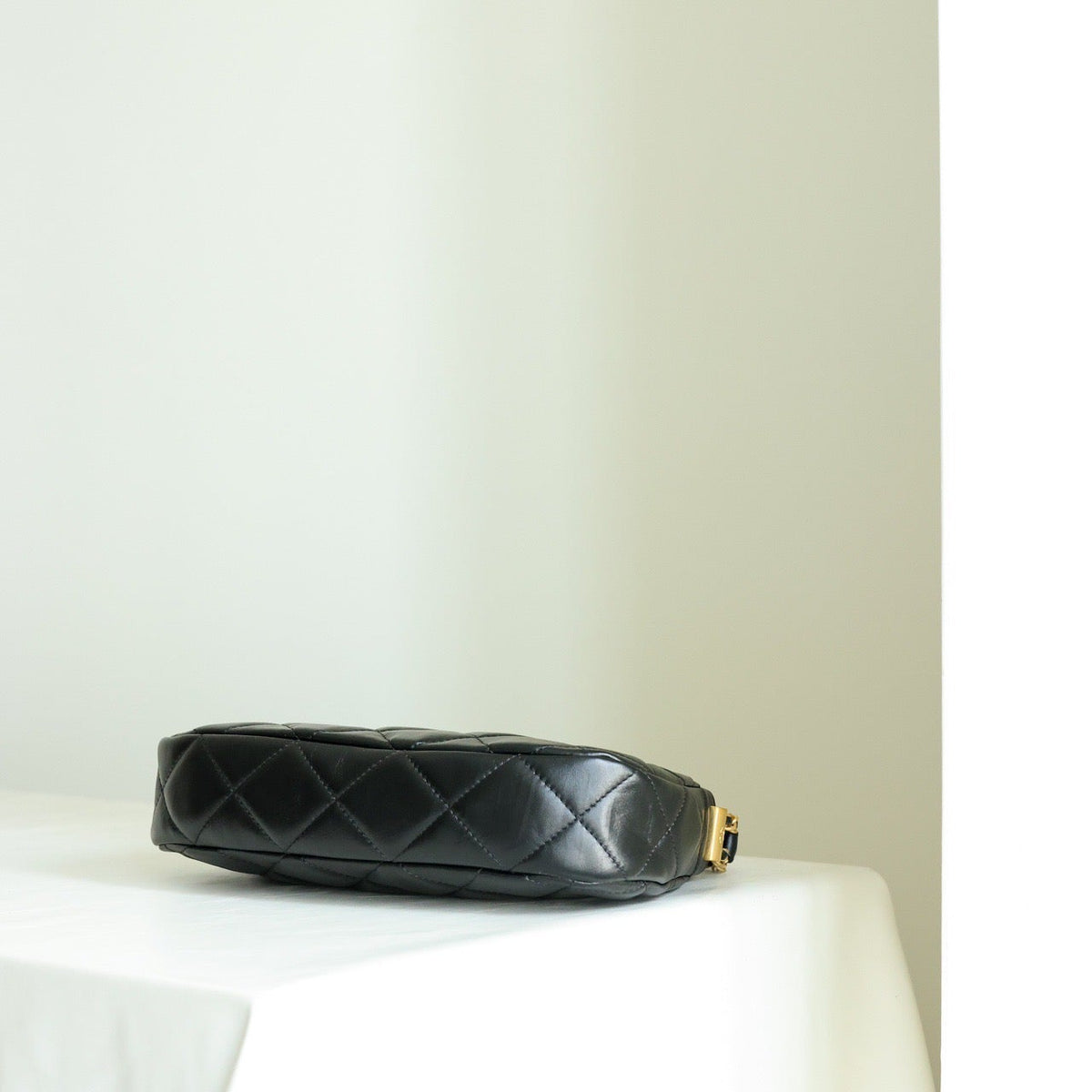 CC 23K HOBO BAG