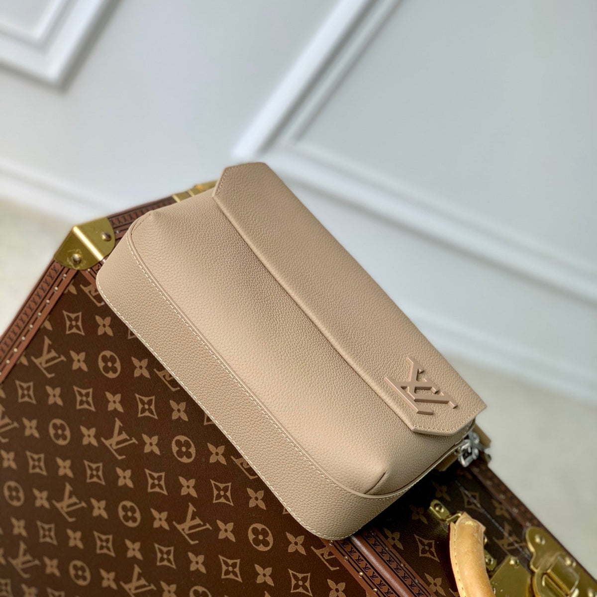 LOU FASTLINE MESSENGER BAG