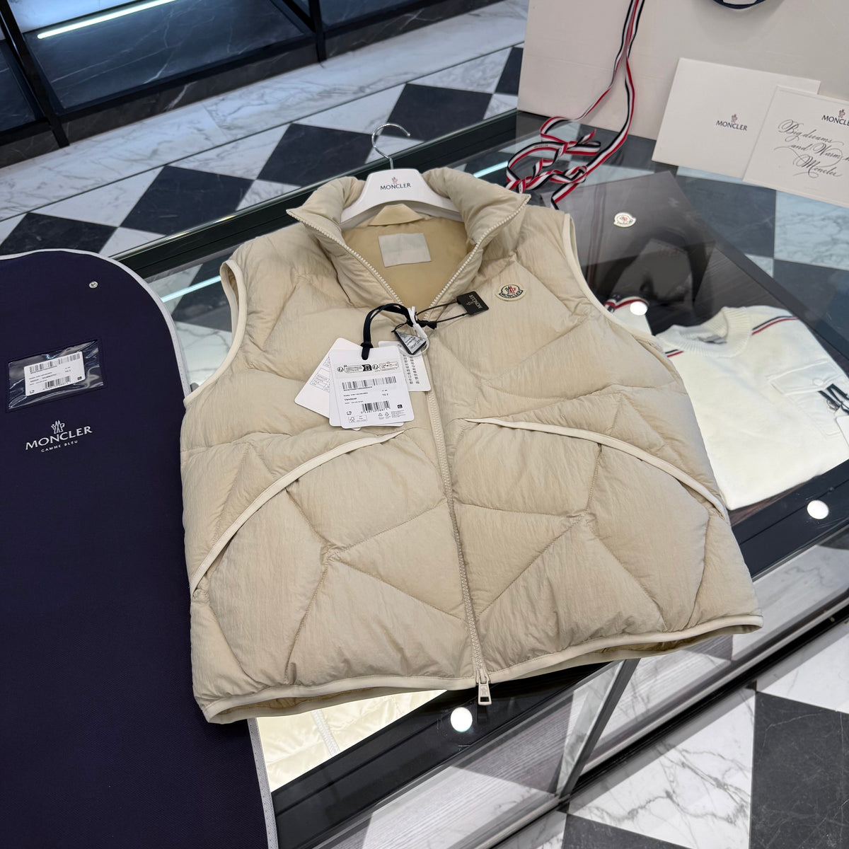 MONC VENDAVEL VEST