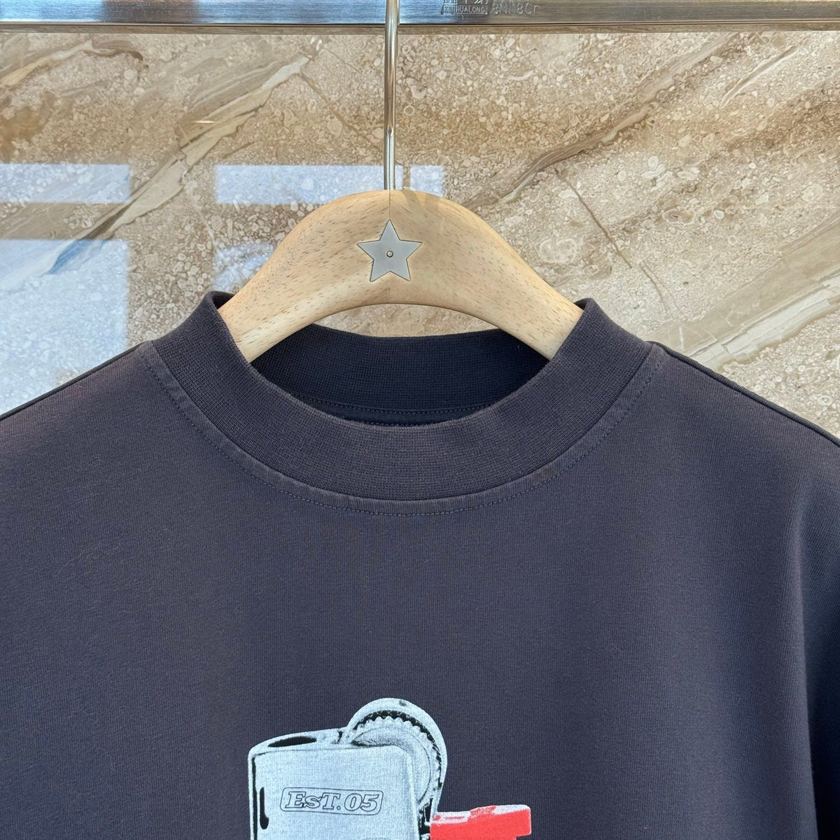 ALEXANDER W T-SHIRT