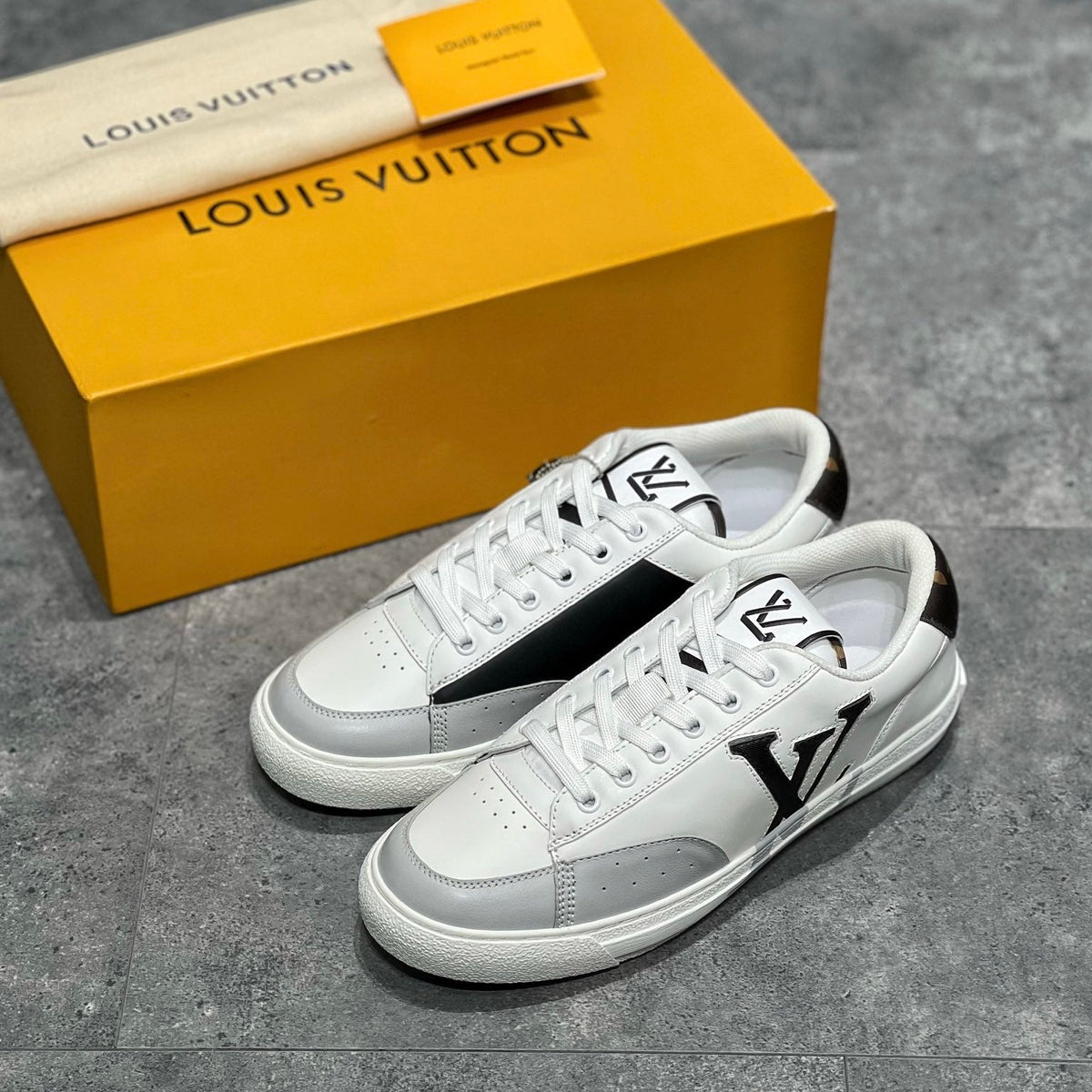 LOU TRAINERS