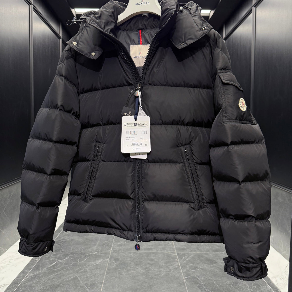 MONC MAYA JACKET