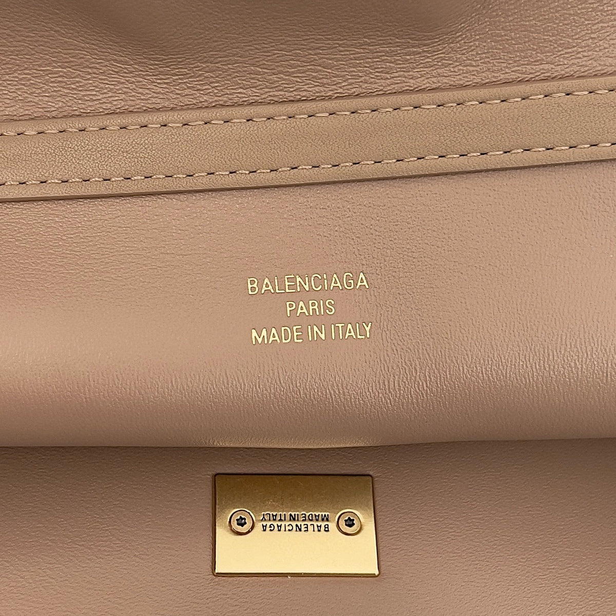 BAL MEDIUM RODEO BAG