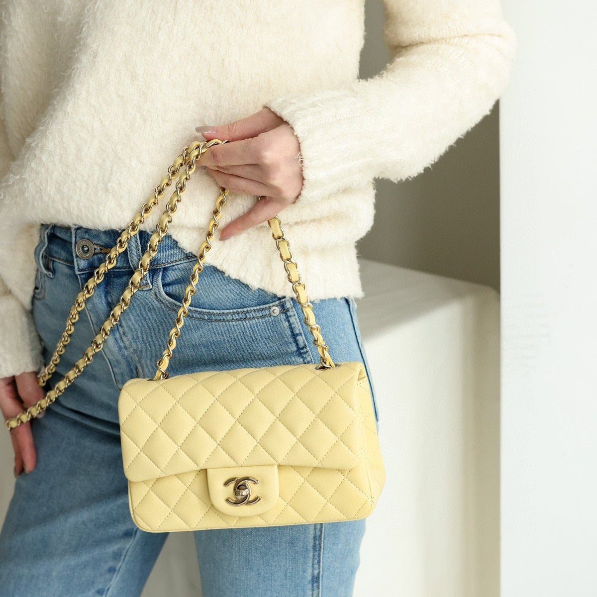 CC CLASSIC FLAP MINI BAG