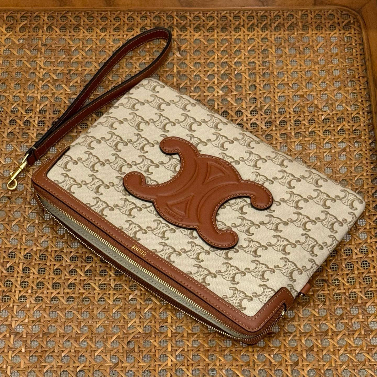 CEL SMALL POUCH WITH STRAP