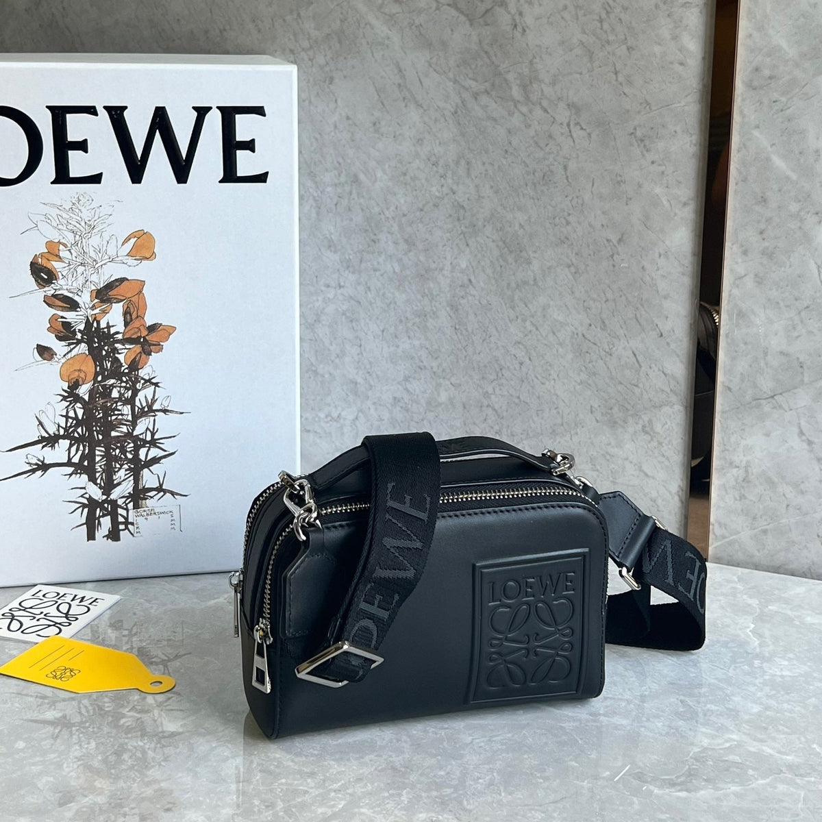 LOEW MINI CAMERA CROSSBODY BAG