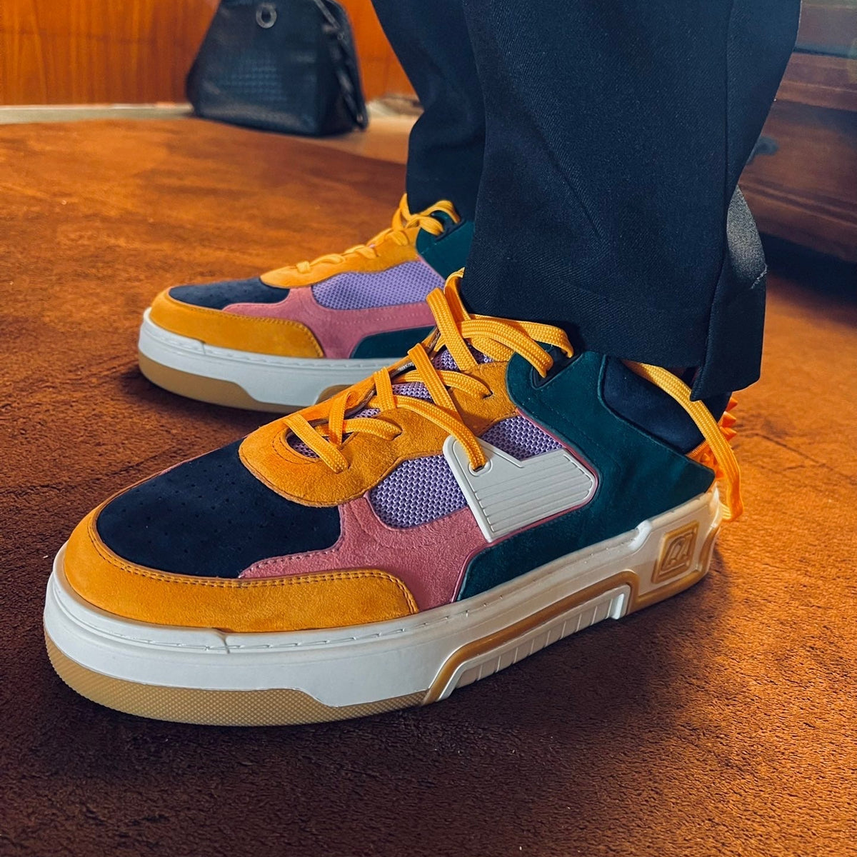 CL TRAINERS