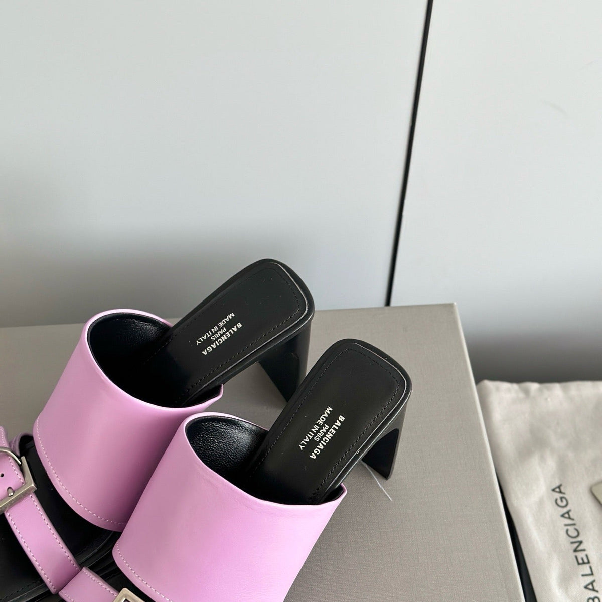 BAL HEELS