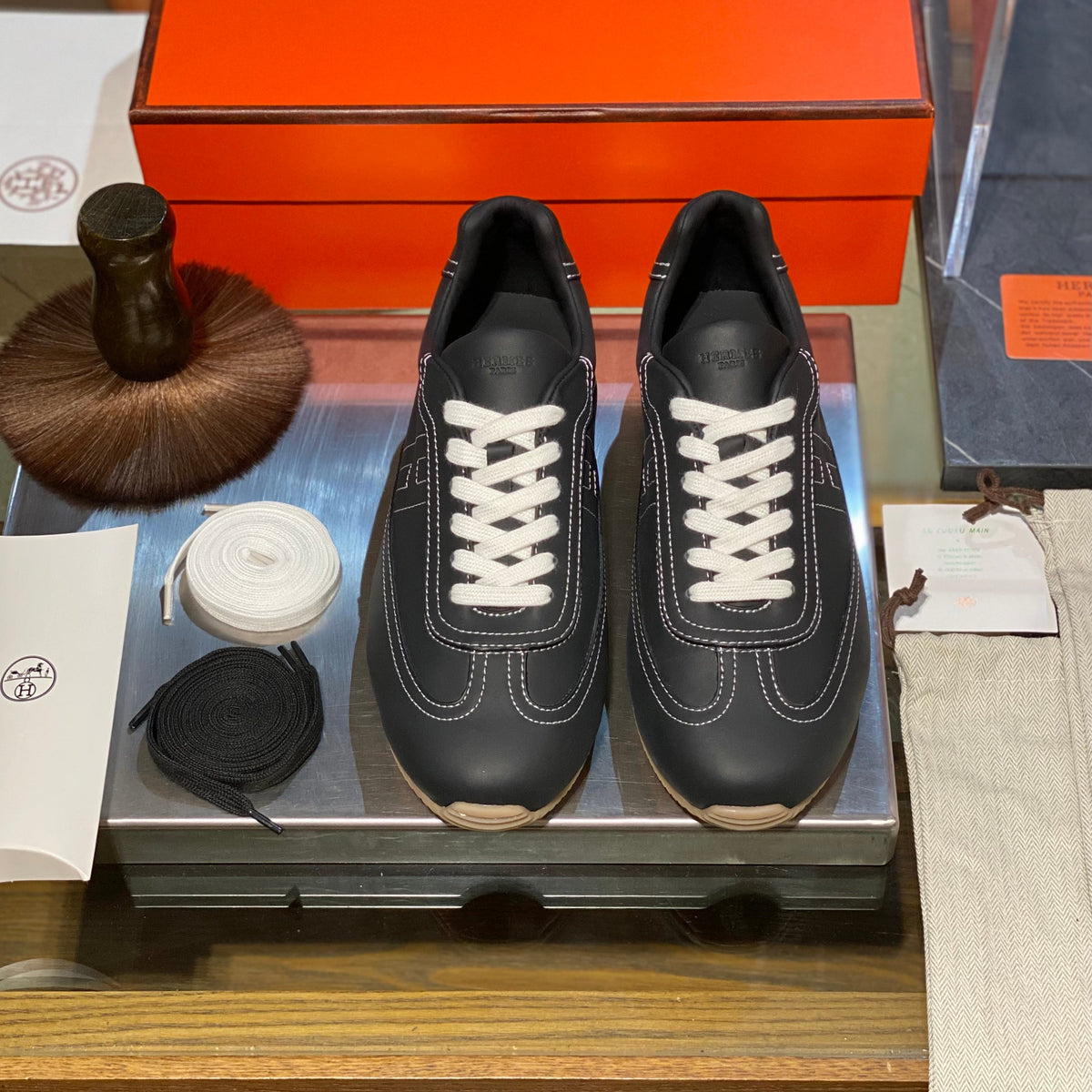 HERM MASTER SNEAKER