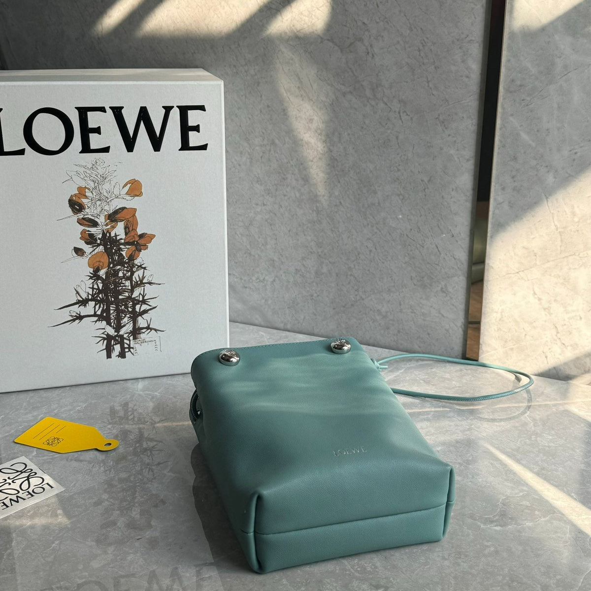 LOEW PEBBLE POUCH