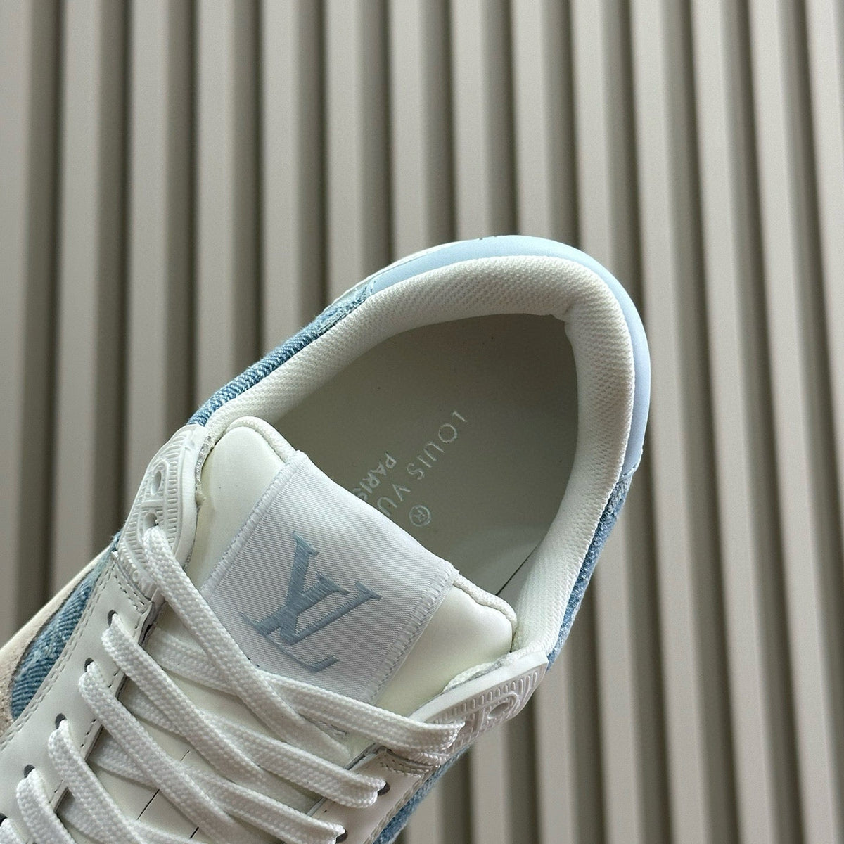 LOU STADIUM SNEAKER