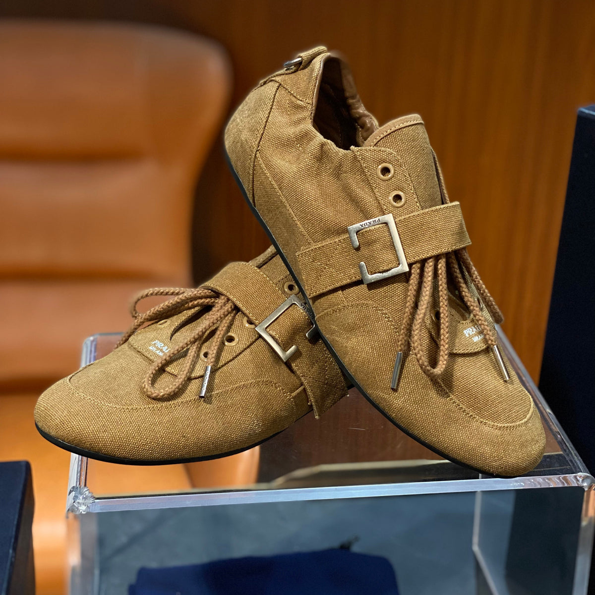 PD COLLAPSE SNEAKER