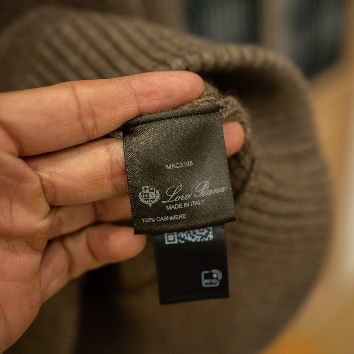 LORO P CASHMERE JUMPER