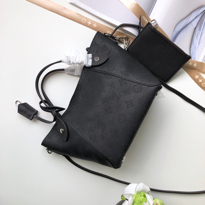 LOV2 Bags - Luxurious Bags  988