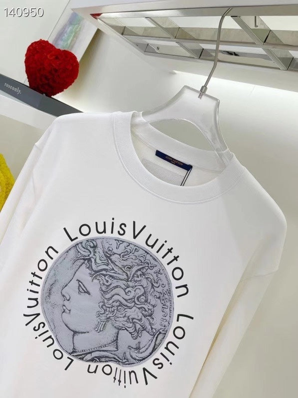 Louis Vuittion Luxury Clothes