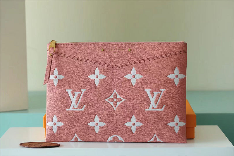 I W Fashion Lu-Vi bags - 8812