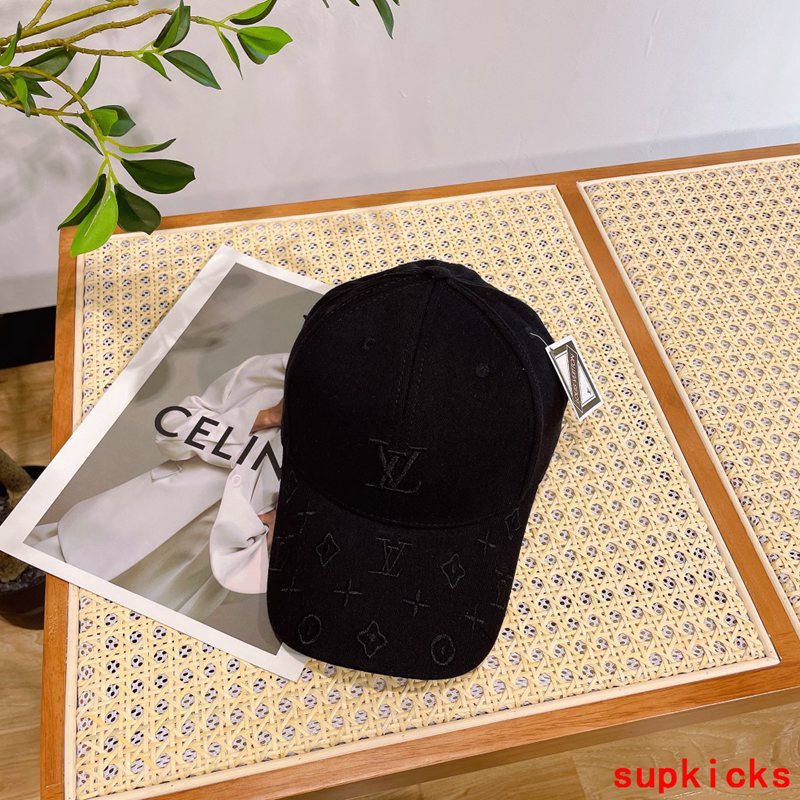 Louis Vuitton Luxury Cap