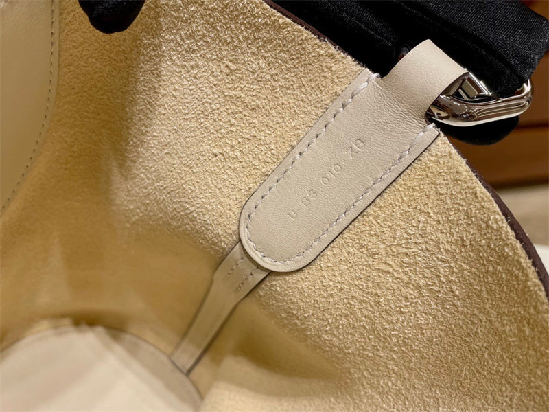 PHA - HMS Bags - 1247
