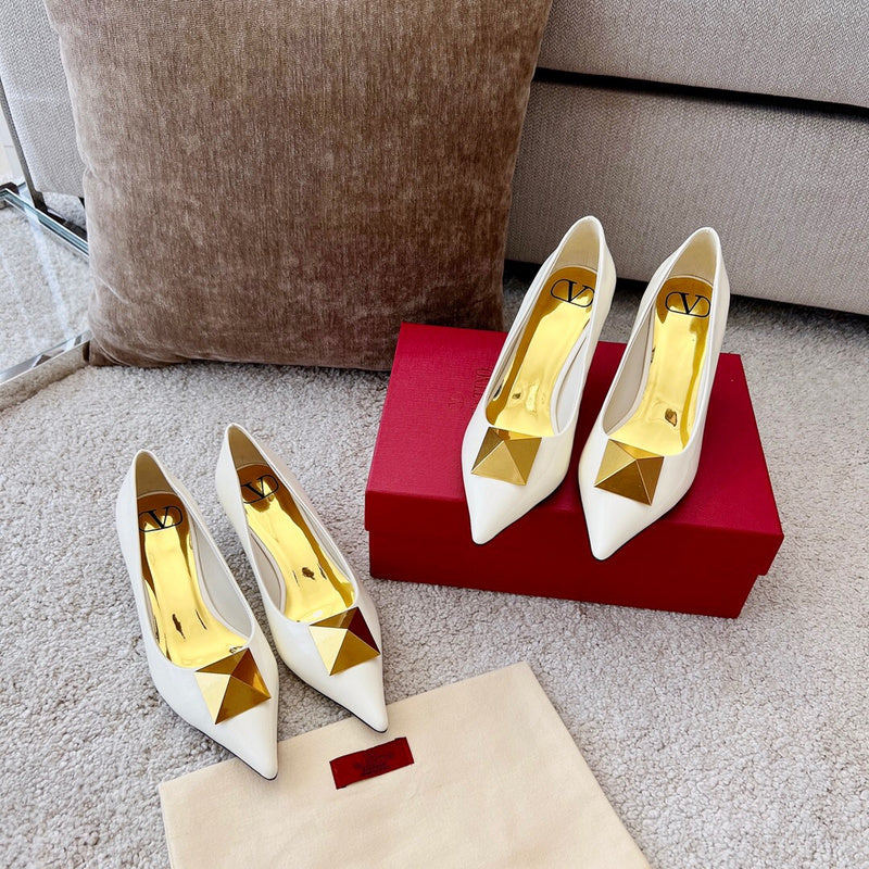 Valentino GARAVANI Luxury Shoes