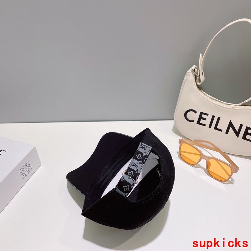 Louis Vuitton Luxury Cap