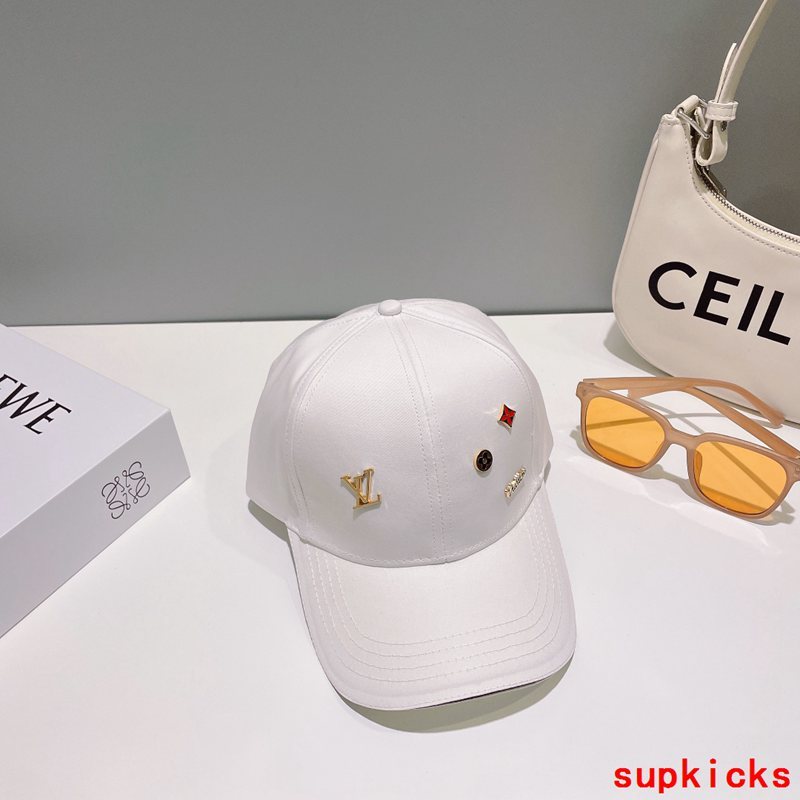 Louis Vuitton Luxury Cap