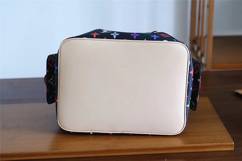 I W Fashion Lu-Vi bags - 8573