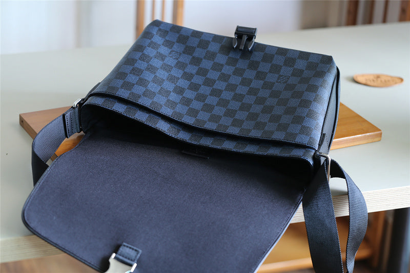 I W Fashion Lu-Vi bags - 10499