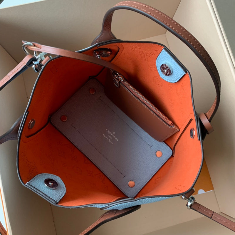 LOV2 Bags - Luxurious Bags  982